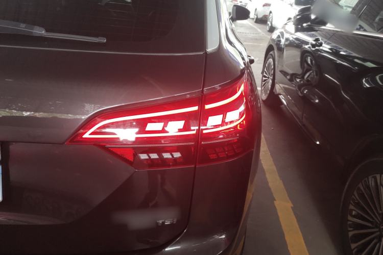 Used Volkswagen Tayron 2019 330TSI Two-Wheel-Drive Luxury Version China V Emission Standard
