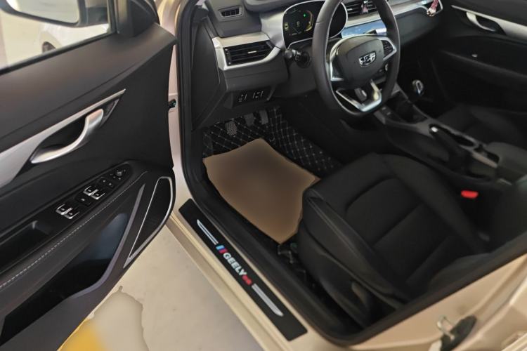 Used Geely Auto Emgrand 2020 1.5L Manual Upward Edition
