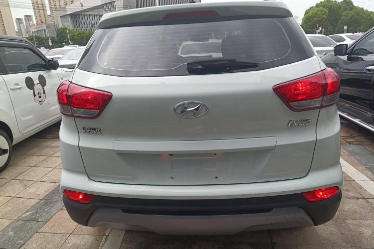 Used Hyundai ix25 2017 1.6L Automatic Smart Version
