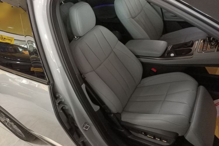 Used Nio ES8 2020 450 km Range 6-Seater Version
