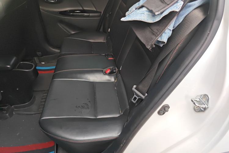 Used Toyota YARiS L 2022 X-Trail 1.5L CVT Luxury PLUS Edition