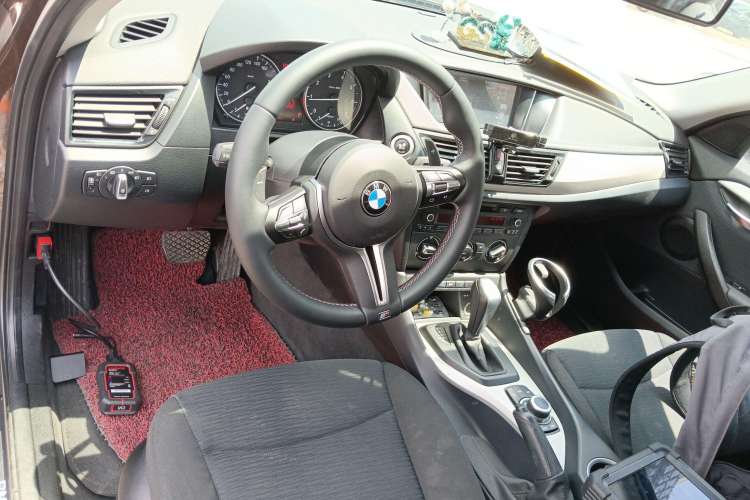 Used BMW X1 2013 sDrive18i Fashion Model
