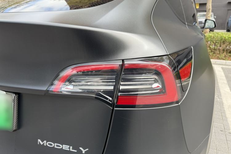 Used Tesla Model Y 2023 Rear-Wheel-Drive Version