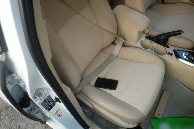 Used Toyota Corolla 2014 1.6L CVT GL
