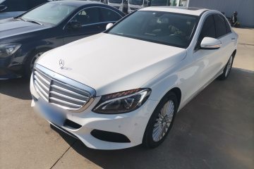 Used Mercedes-Benz C-Class 2015 Facelift C 180 L