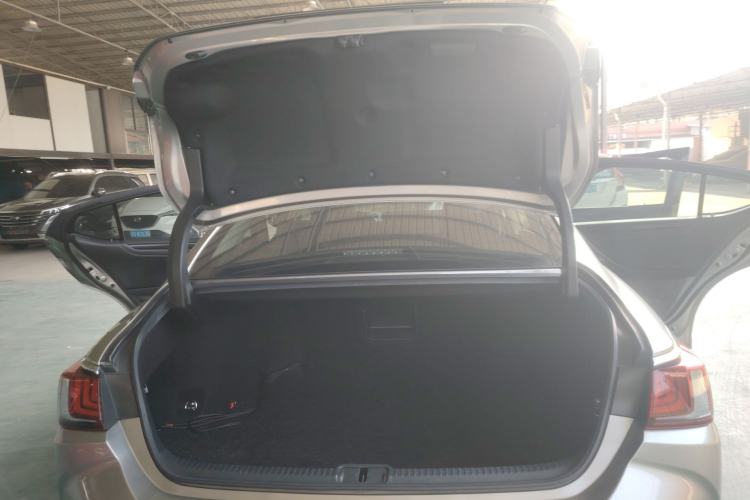 TDK.VehicleDetails.img