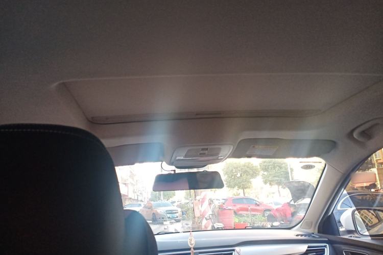 Used Roewe i5 2020 1.5L Automatic 4G Connected Linghao Edition