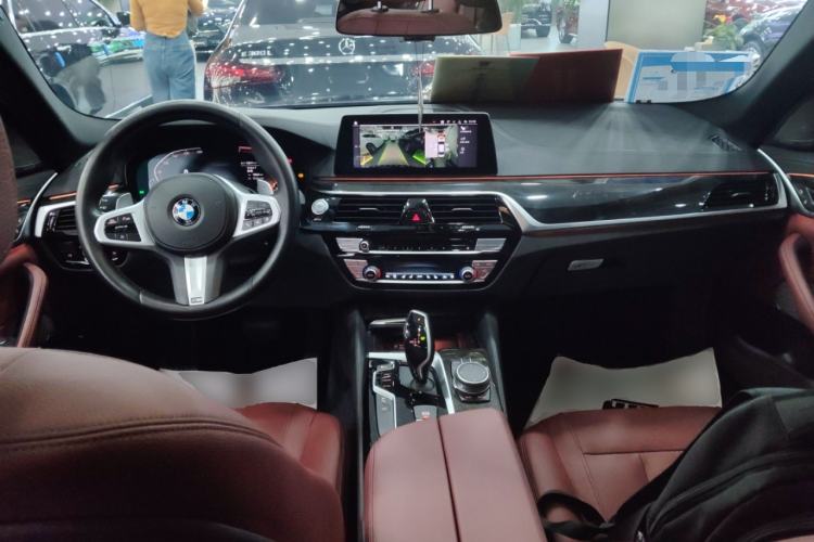 Used BMW 5 Series 2020 530Li Luxury Edition M Sport Package
