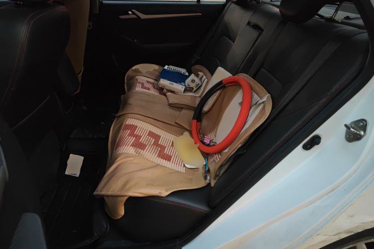 Used Geely Auto Vision 2016 1.5L Manual Happiness Edition
