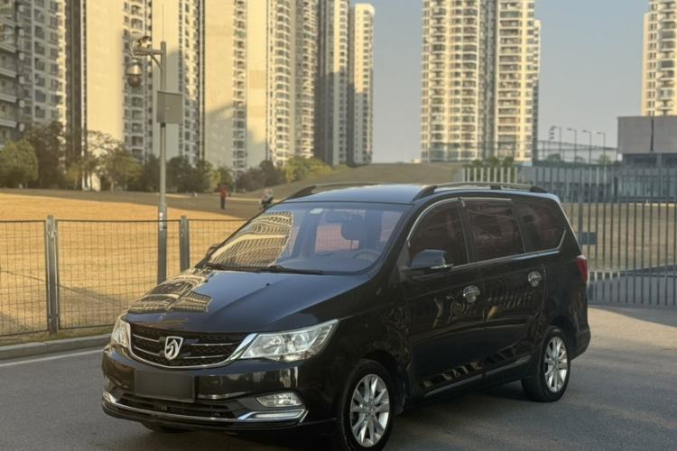 Used Baojun 730 2016 1.5L Manual Comfort Version 7 Seats China V Emission Standard