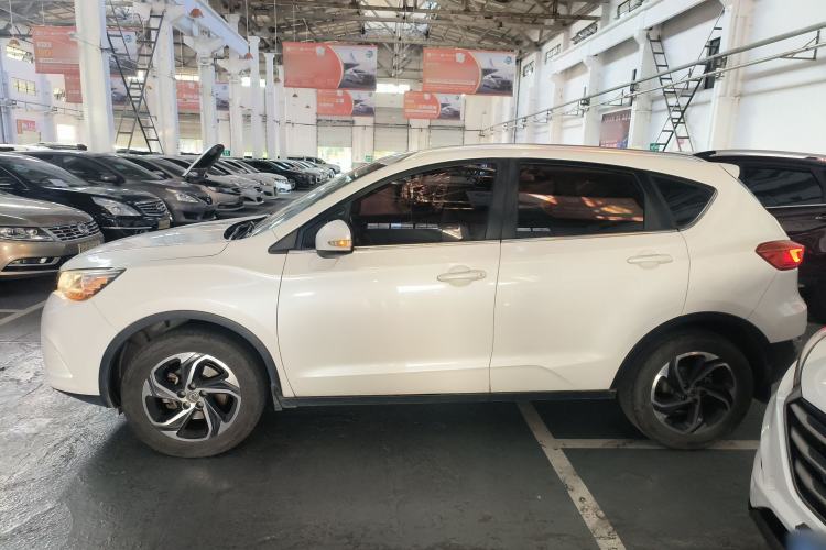 Used Dongfeng Aeolus AX5 2017 1.4T Manual Qushang Model
