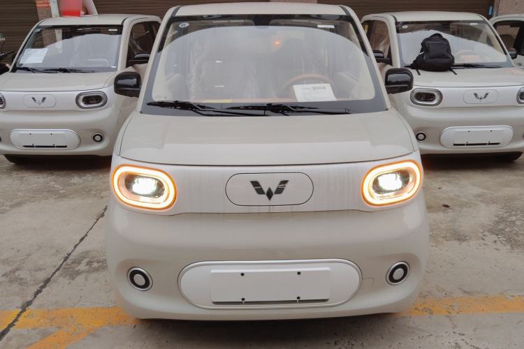 Used Wuling Hongguang MINIEV 2024 3rd Generation 215km Youth Edition
