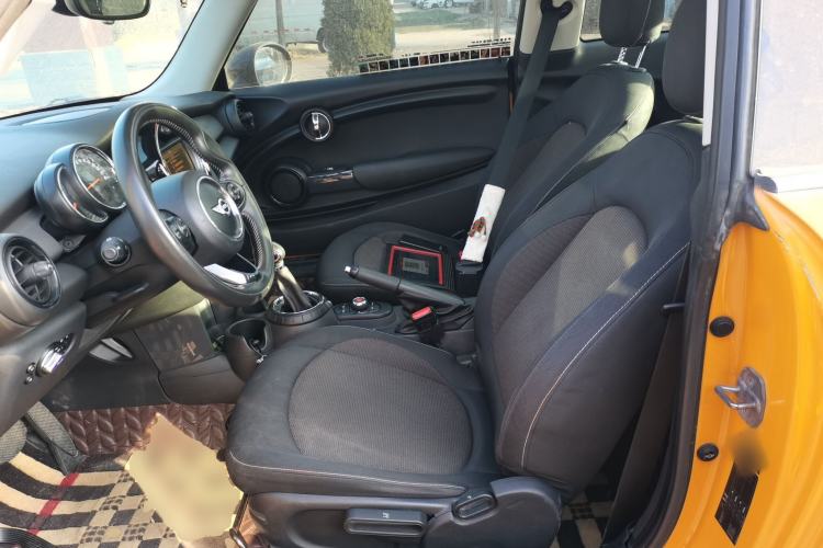 Used  MINI 2014 1.5T COOPER Fun
