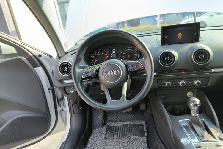 Used Audi A3 2020 Restyled Limousine 35 TFSI Ambition Version China VI