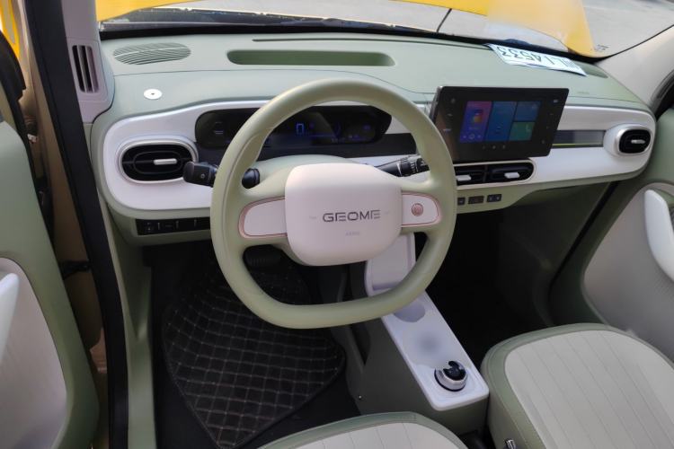 Used  Panda 2025 210km Panda Rider
