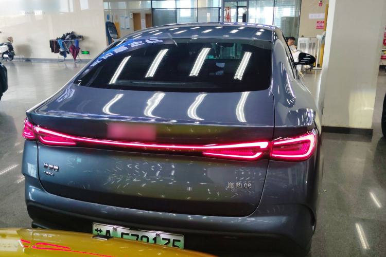 Used BYD Seal 06 New Energy 2024 DM-i 120KM Luxury Model
