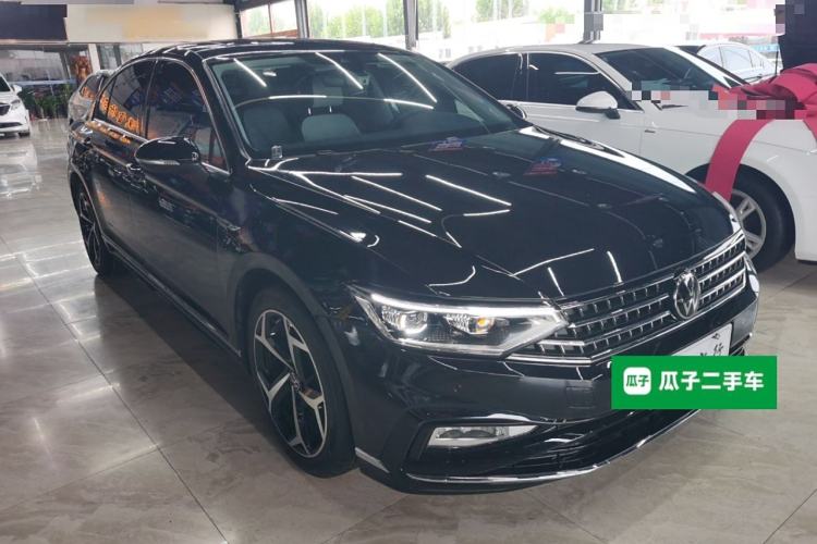 Used Volkswagen Magotan 2023 2 Million Units Commemorative Edition 330TSI DSG Luxury Version
