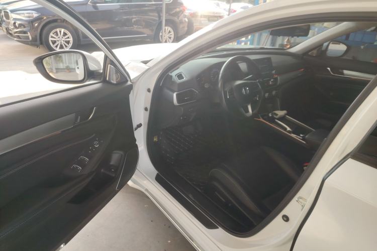 Used Honda Inspire 2019 260TURBO Elegant Edition China VI Emission Standard
