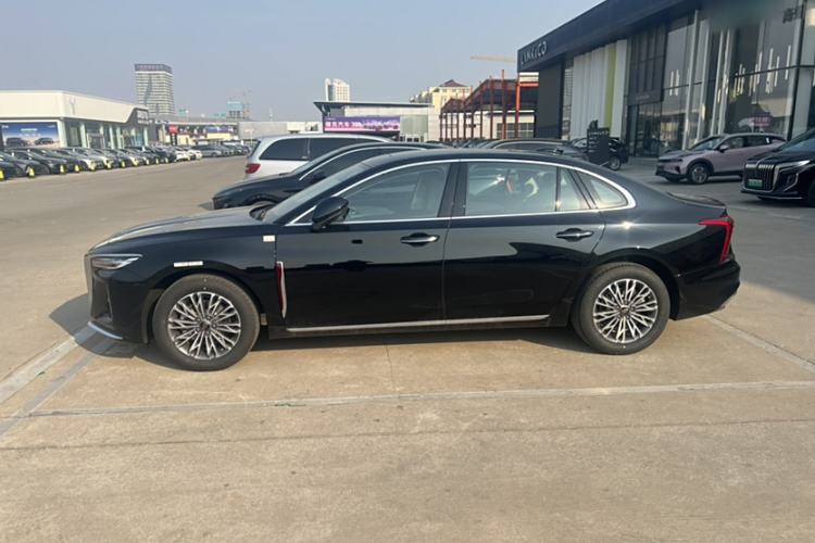 Used Hongqi H5 2024 2.0T Automatic Smart Connect Flagship Edition
