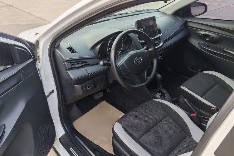 Used Toyota YARiS L 2021 X-Trail 1.5L CVT Leading Edition
