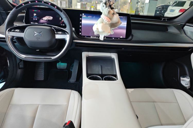 Used XPeng P7 2023 P7i 702 Pro