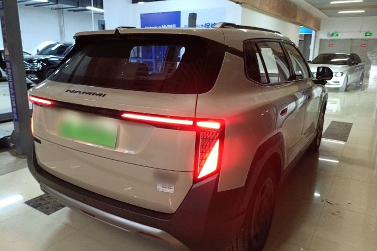 Used Dongfeng NAMMI 06 2025 471 Ultra
