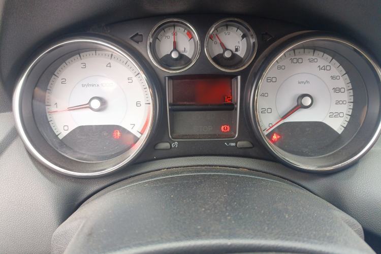 Used Peugeot 308 2014 Enjoy Edition Classic 1.6L Automatic Premium Model
