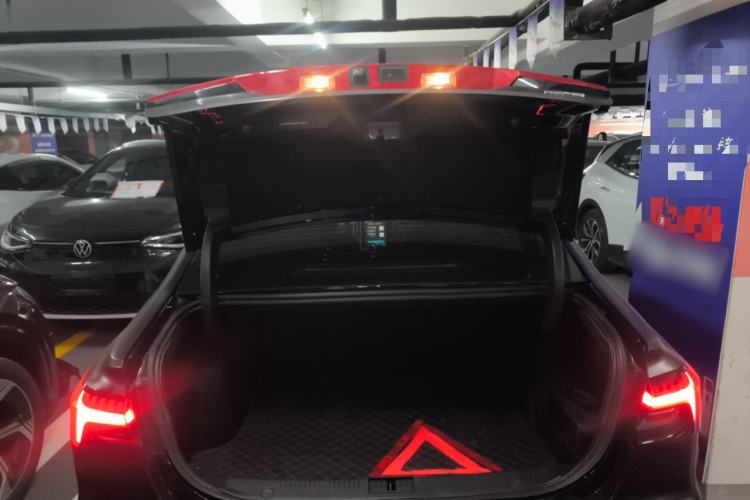 Used  ER6 2021 New Dynamic Edition 620km Smart Enjoyment Version
