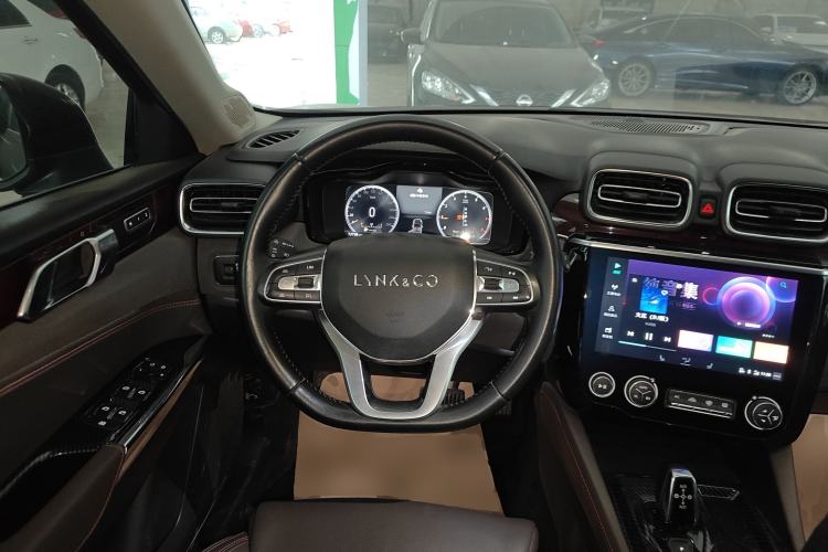 Used Lynk & Co 02 2019 High-Energy Edition 2.0T Automatic Two-Wheel Drive Shine Pro Edition China VI Standard
