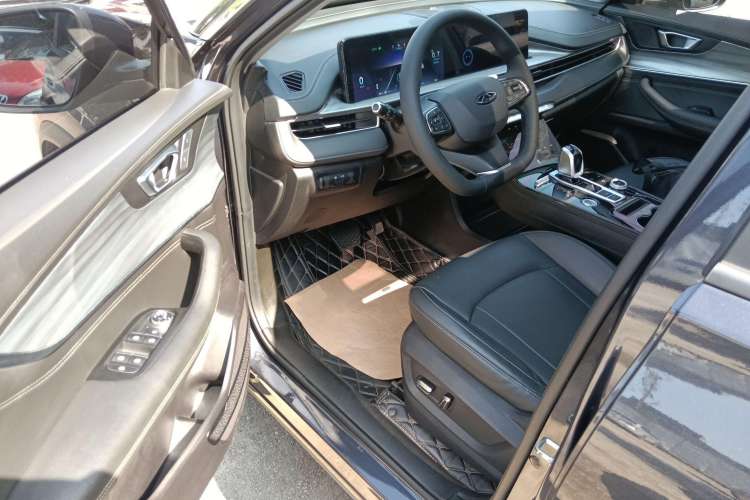 Used Chery Tiggo 8 PLUS 2022 Kunpeng Edition 390TGDI DCT Passion Version
