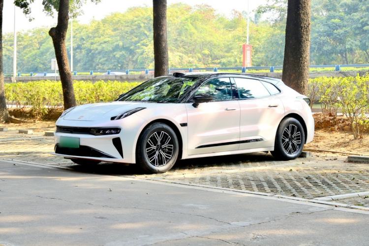 Used Zeekr 001 2025 WE Edition 100 kWh Rear-Wheel Drive