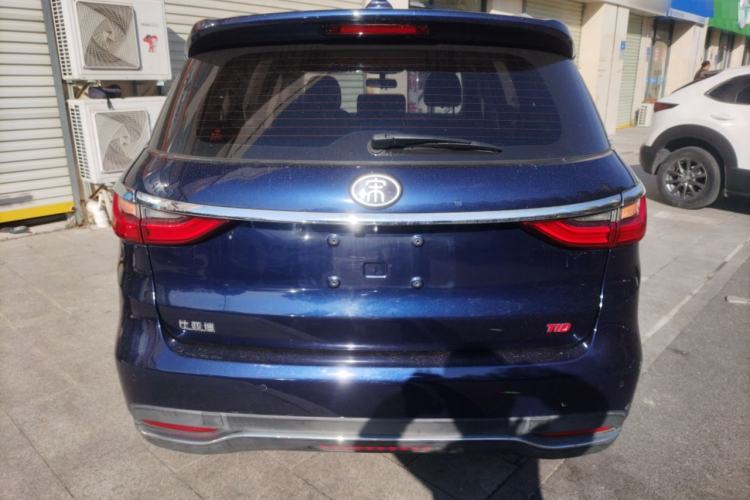 Used BYD Song MAX 2017 1.5T Automatic Smart Connect Prestige 7-Seater