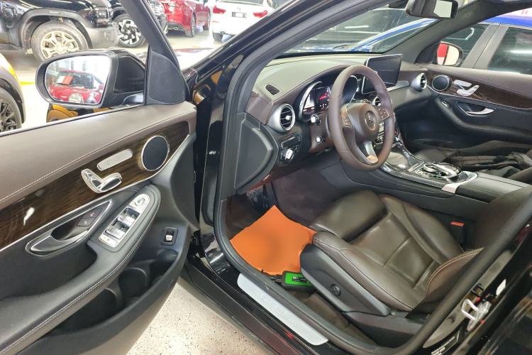 Used Mercedes-Benz GLC 2018 Facelifted GLC 260 4MATIC Dynamic Edition