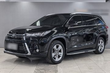 Used Toyota Highlander 2018 2.0T Four-Wheel Drive Prestige Version 7 Seats China V Emission Standard