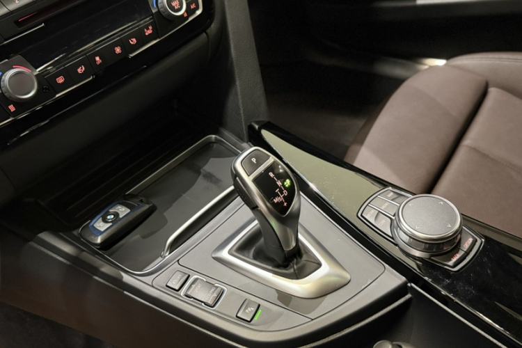 Used BMW 3 Series 2018 320Li Leading Model M Sport Package
