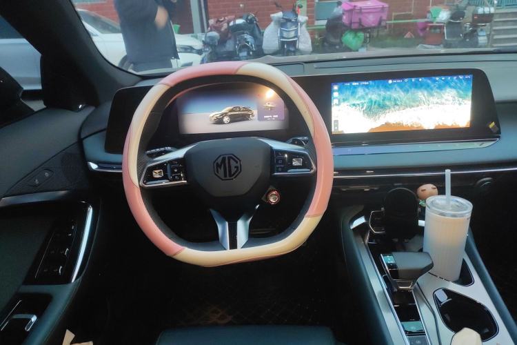 Used MG 7 2023 2.0T Automatic Hunter Luxury Edition
