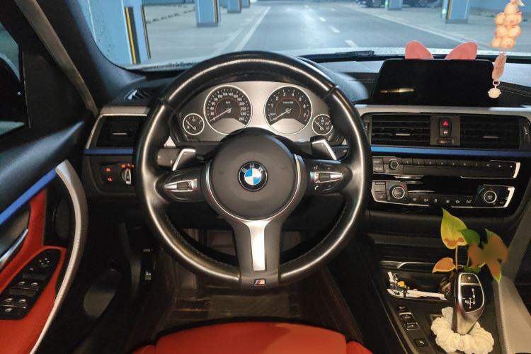 Used BMW 3 Series 2019 320i M Sport Package

