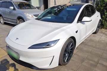 Used Tesla Model 3 2024 High-Performance All-Wheel-Drive Version
