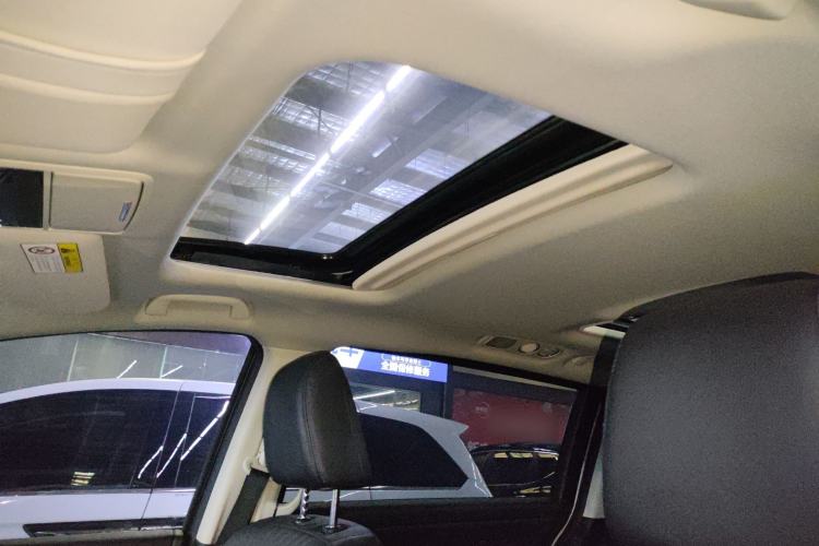 Used Honda Elysion 2022 2.0L eHEV Luxury First Edition