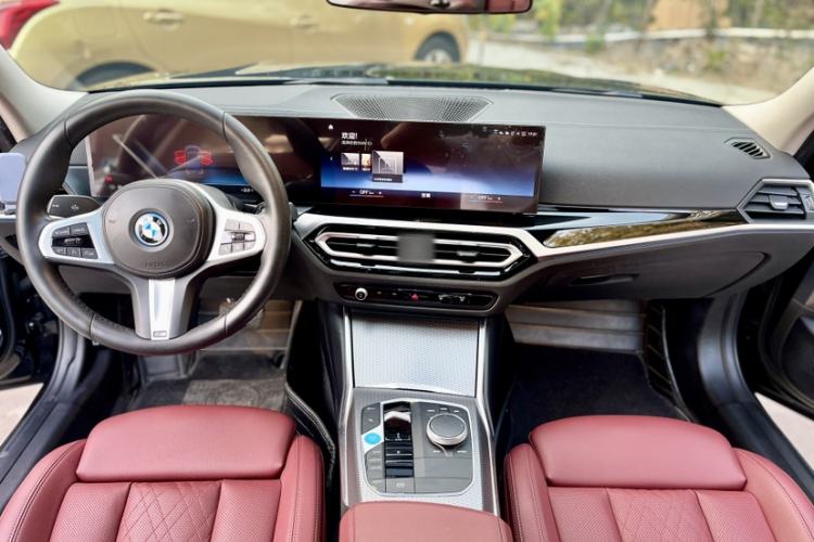 Used BMW i3 2023 eDrive 40 L Midnight Edition
