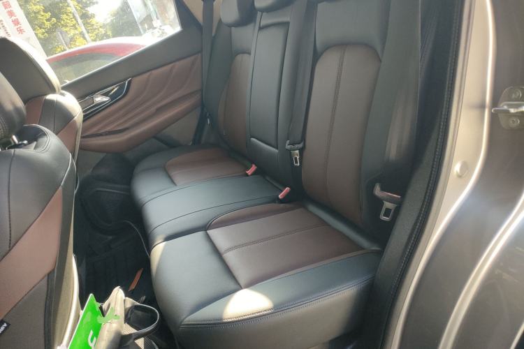 Used Dongfeng Aeolus AX7 2018 Classic 1.6T Automatic Elite Model
