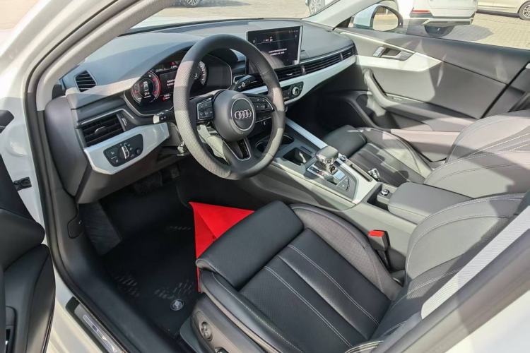 Used Audi A4L 2024 40 TFSI Fashion Dynamic Model
