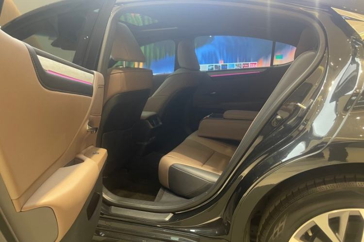 Used Lexus ES 2025 200 Premium Edition