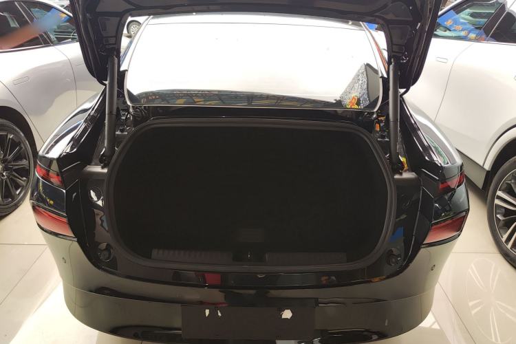 Used XPeng P7 2023 P7i 702 Pro
