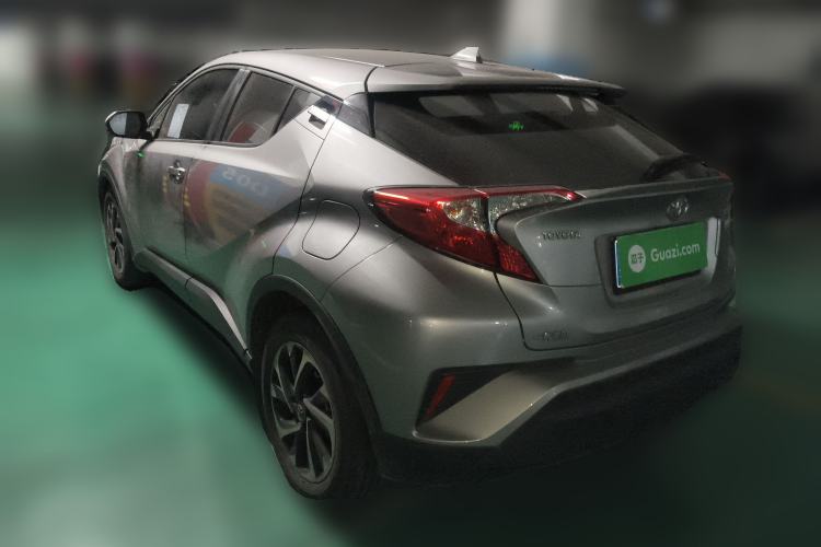 Used Toyota IZOA 2018 2.0L Yichi Edition China V Standard