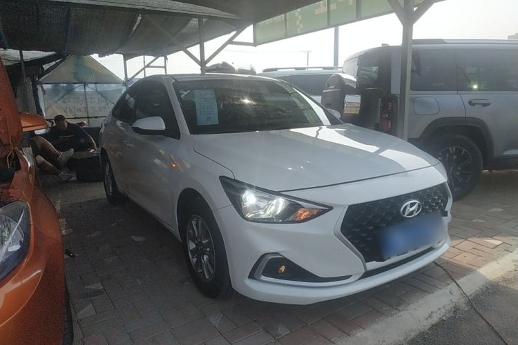 Used Hyundai Celesta 2018 1.6L Automatic GL Enjoyment Version China V Standard