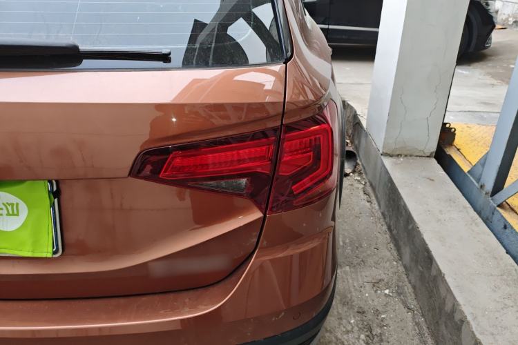 Used Volkswagen C-TREK 2018 1.5L Automatic Comfort Model
