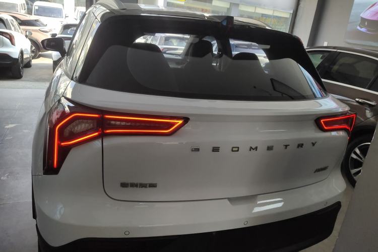 Used Geometry E Firefly 2023 401KM Linglong Tiger 5-Seater