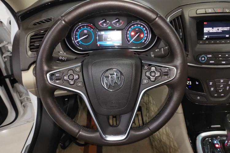 Used Buick Regal 2014 2.0L Elite Fashion Edition
