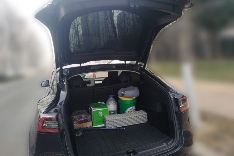 Used Tesla Model Y 2024 Rear-Wheel-Drive Version
